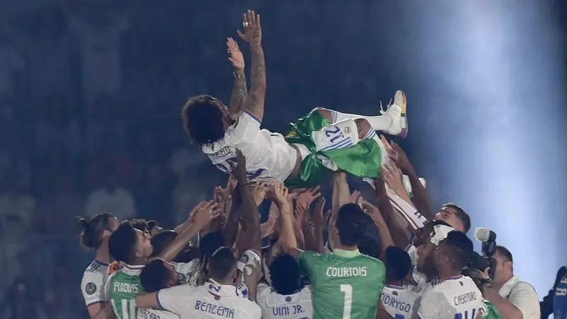 البرازيلي مارسيلو يعلن اعتزاله