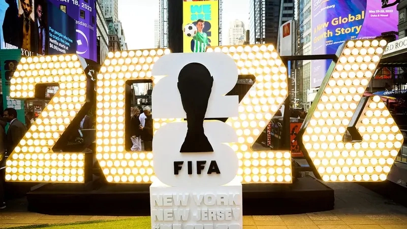 لأول مرة في التاريخ.. حفل غنائي بين شوطي نهائي كأس العالم