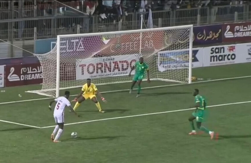 منتخب السودان يصمد أمام السنغال ويتشبث بحلم التأهل إلى كأس العالم