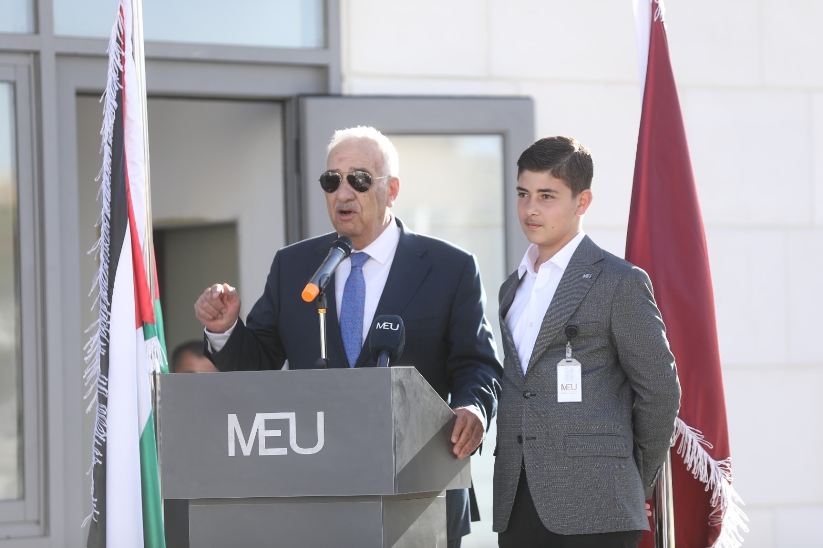 أكثر من 1300 خرّيج وخريجة يبدون إعجابهم لما بدت عليه "الشرق الأوسط" في ملتقاهم الأول
