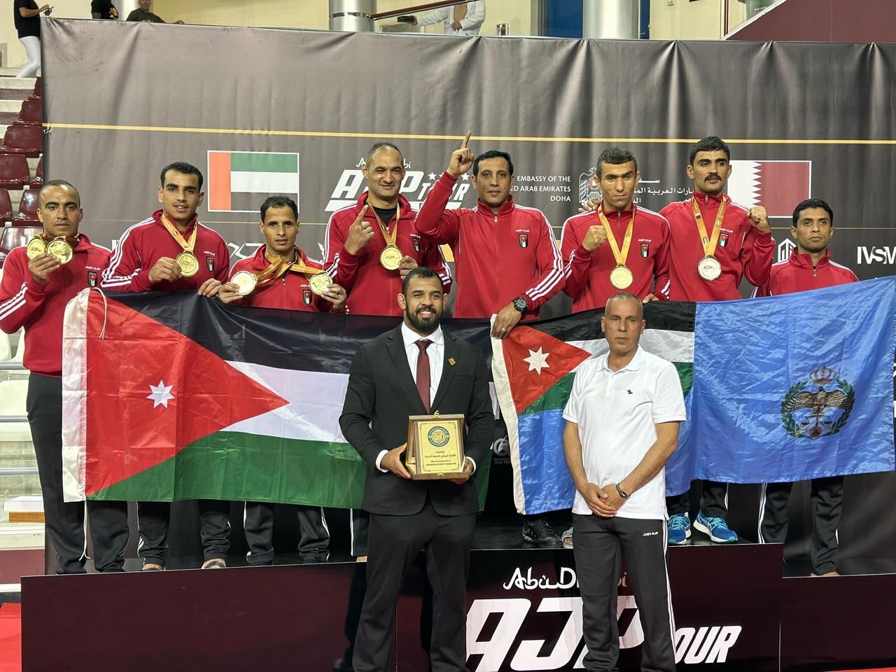 فريق الأمن العام للجوجتسو يحصد الذهب في بطولة الدوحه الإقليمية .
