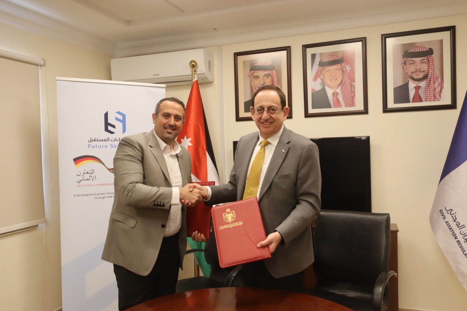 الطيران المدني وصندوق كفاءات المستقبل يوقعان مذكرة تفاهم للتعاون في مجالات التدريب والتوظيف