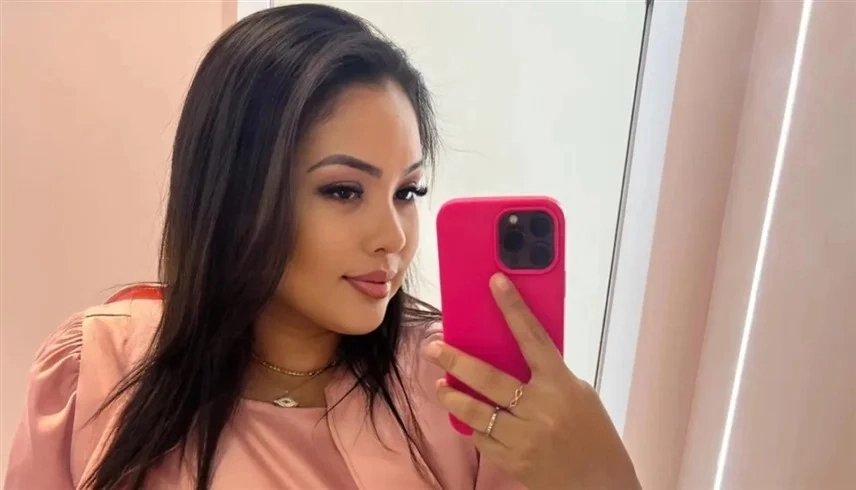 مأساة بعد جراحة للسمنة.. وفاة غامضة لمؤثرة تجميل تهز متابعيها