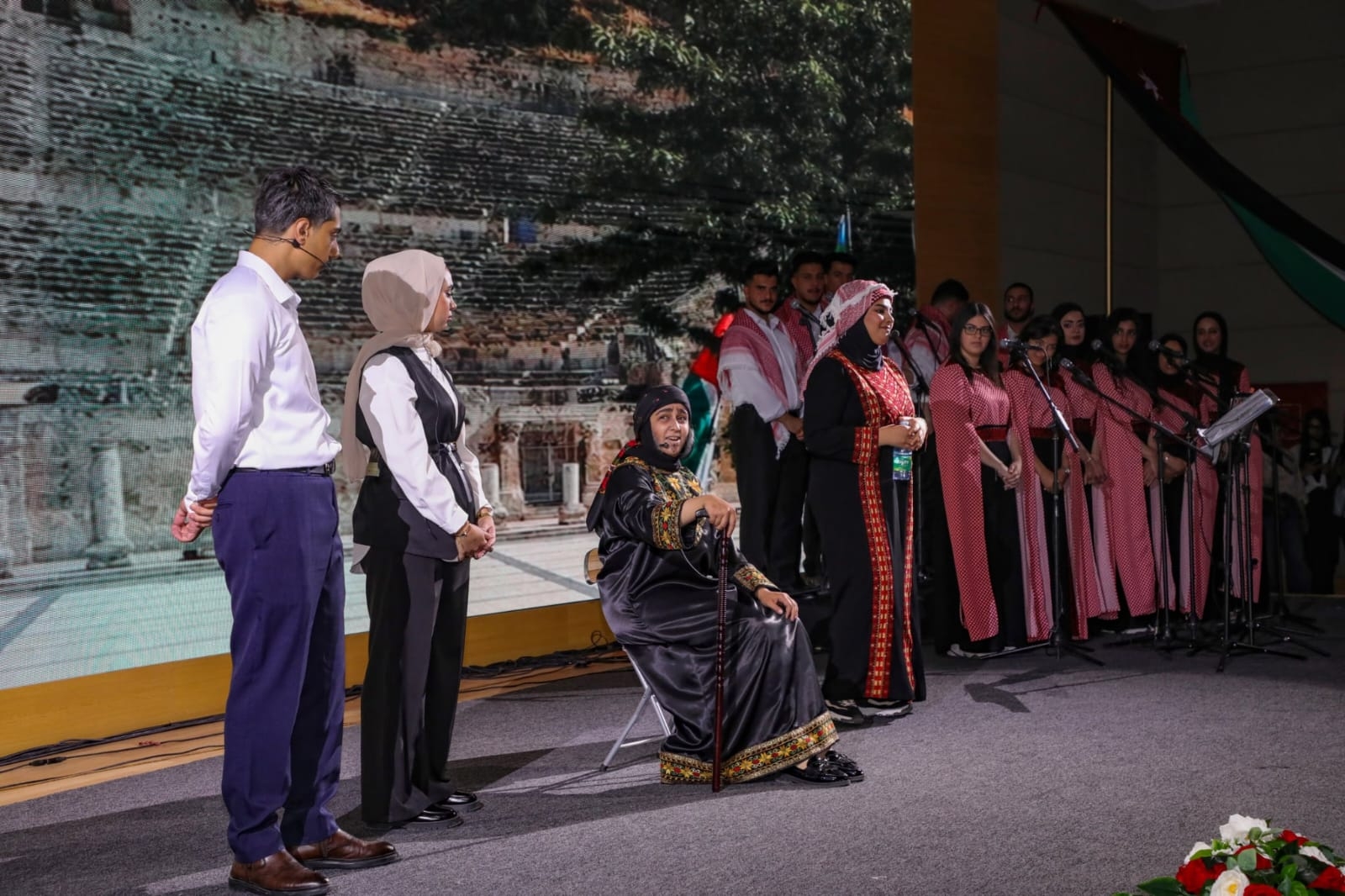 الجامعة الهاشمية تحتفي بعيد الاستقلال التاسع والسبعين بفعاليات زاخرة بالفنون والتراث والإبداع