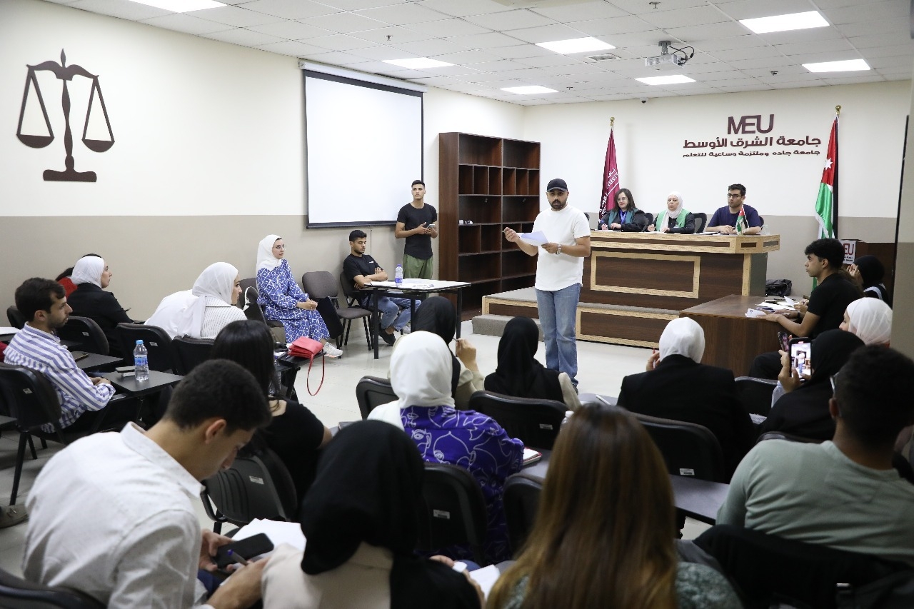 'الشرق الأوسط' تختتم مسابقة 'فن المواجهة' بمناظرة نهائية شيقة