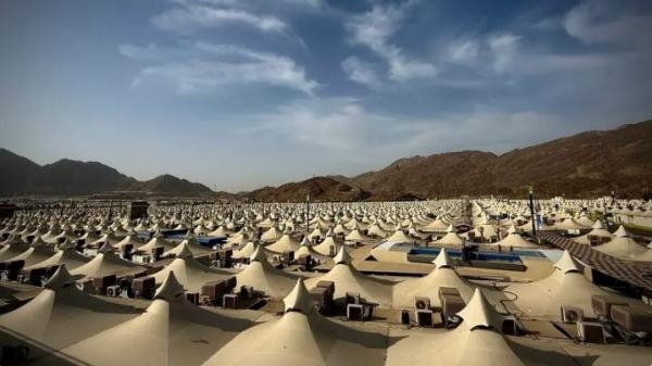 "مشعر منى" يبدأ استقبال الحجاج لقضاء يوم التروية