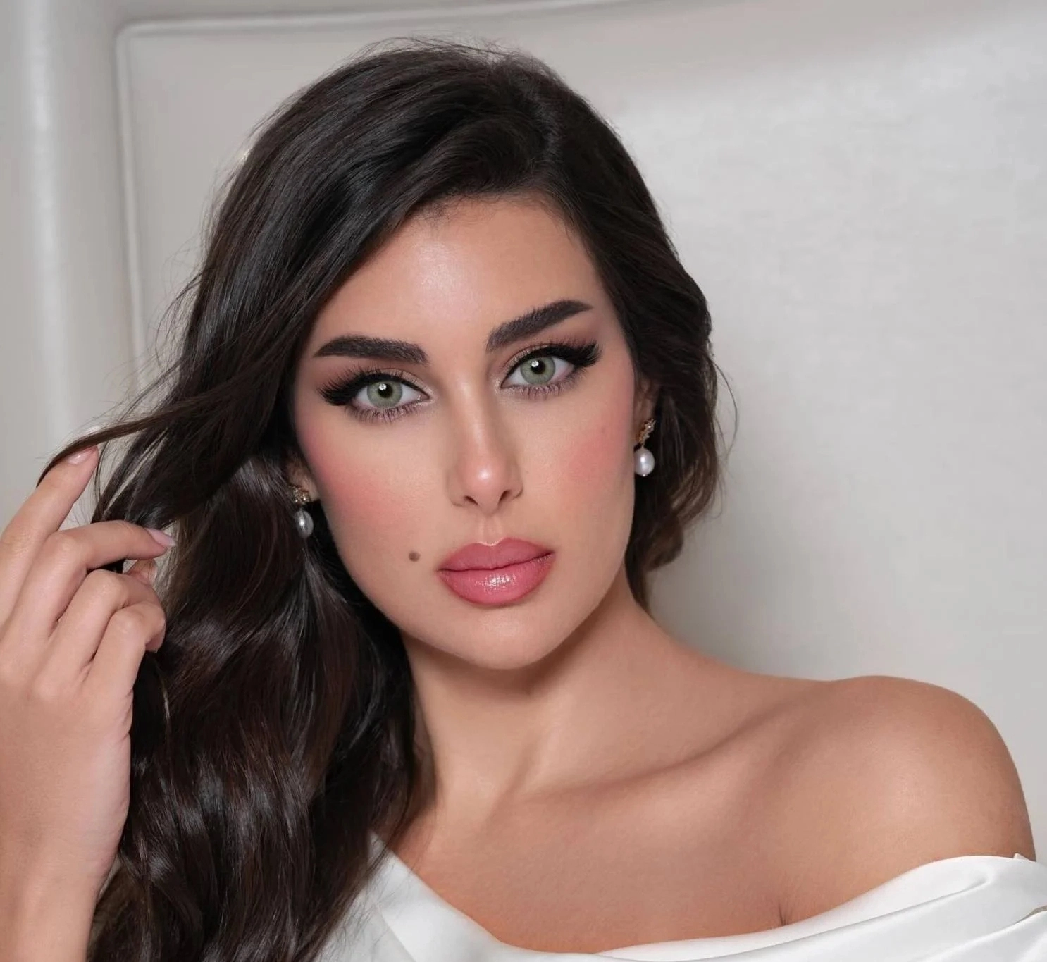 ياسمين صبري تكشف عن أصعب مهنة تمارسها المرأة (فيديو)