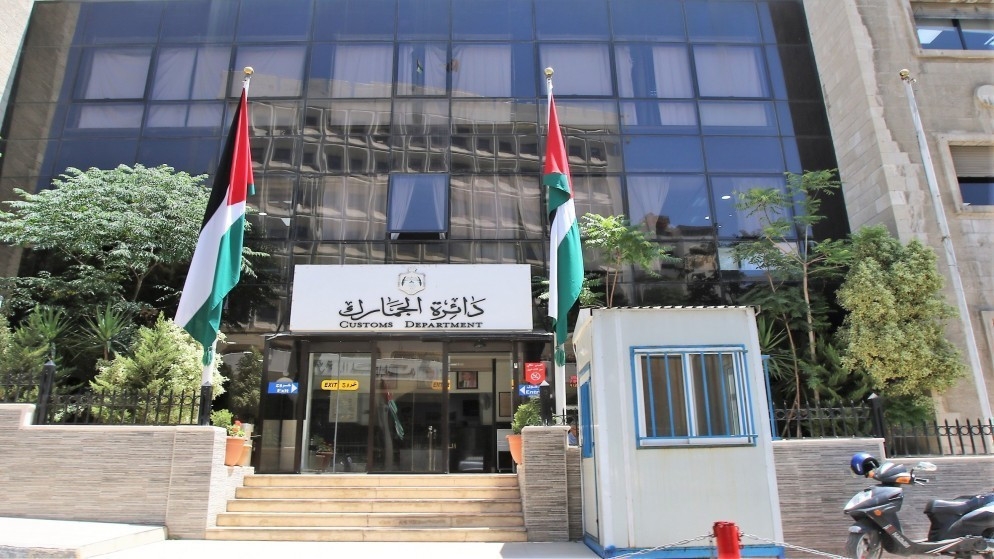 مدير عام الجمارك: 2100 قضية تهريب منذ بداية العام الحالي