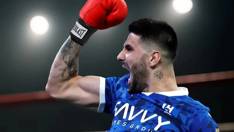 "آس" تحذر ريال مدريد: الهلال يعتمد على ملاكم