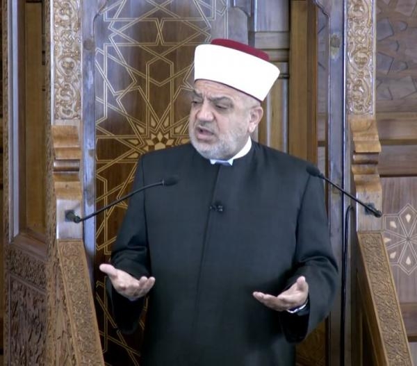 وزير الاوقاف في خطبة الجمعة: العلم سر القوة .. ووحدة الأمة اصل في الشريعة