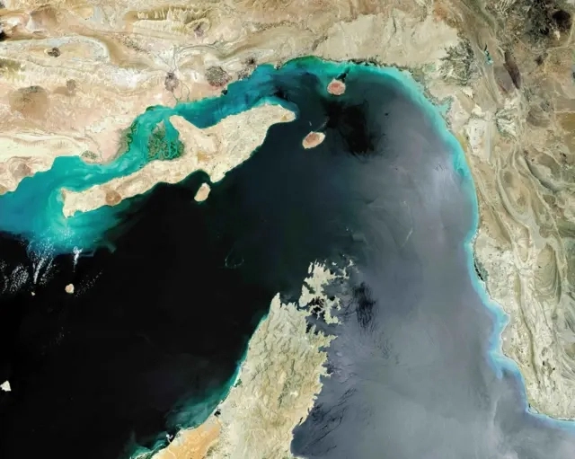 الشوبكي: العالم أمام سيناريو كارثي في حال إغلاق مضيق هرمز #عاجل
