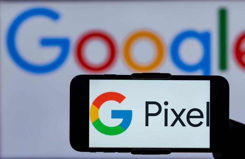 غوغل تطرح هاتفا يعمل مع الذكاء الاصطناعي ويتصل بالأقمار الصناعية