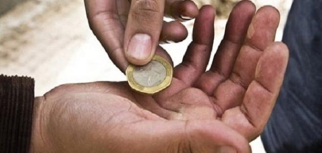 قبل ما تتبرع... تعرّف على أنواع المتسولين في الأردن!