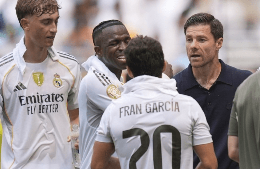 أول قرار من ريال مدريد بعد فضيحة الخروج من كأس العالم للأندية