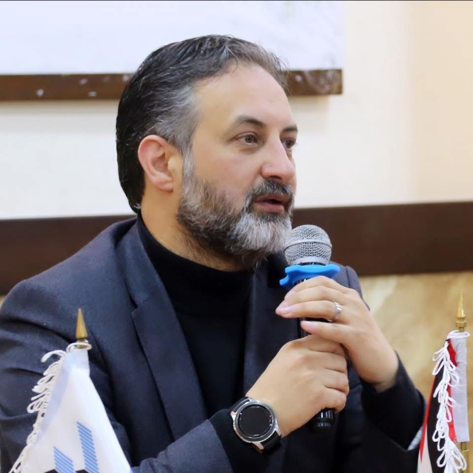 فرسان المباخر.. حين نُكحل بالوهم