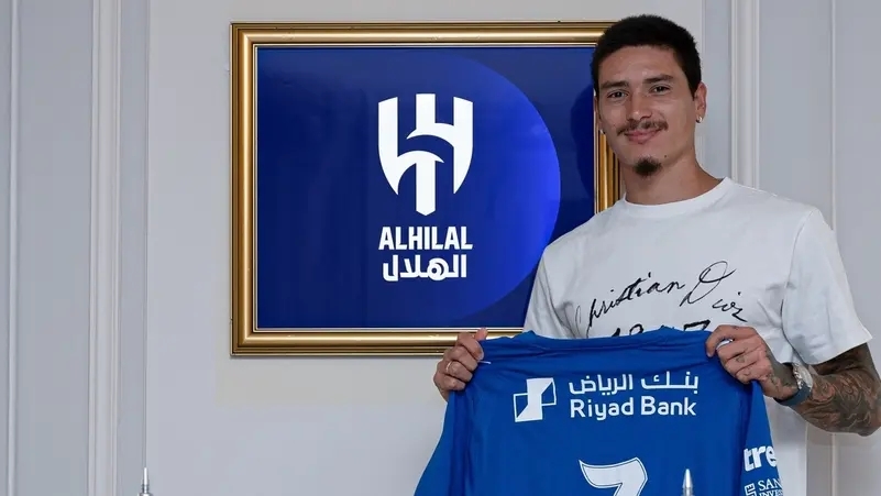 الهلال يتعاقد مع الأورغوياني داروين نونيز مهاجم ليفربول