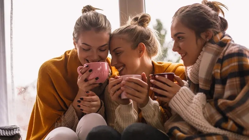 اتهامات تطال الكافيين.. شكوك حول تحالفه مع بكتيريا إيكولاي لمقاومة المضادات