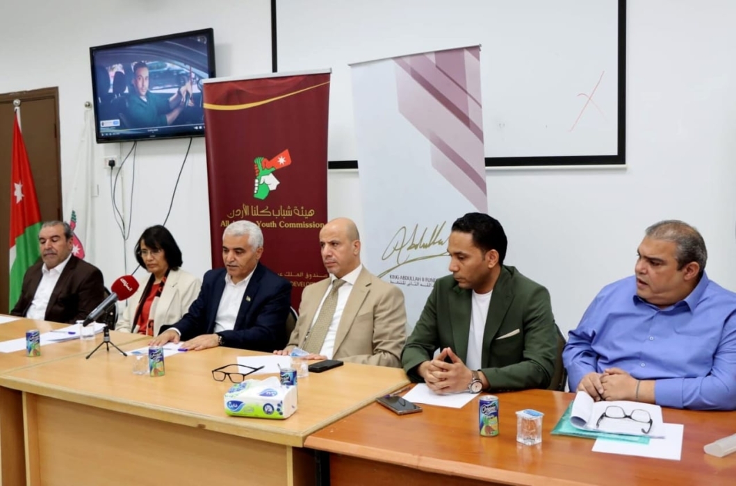 ‏الاعيان ماضي والفاخري يلتقون ذوي الاحتياجات الخاصه بالعقبة