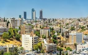 انخفاض على الحرارة وأجواء معتدلة تتخللها موجات غبار في مناطق البادية