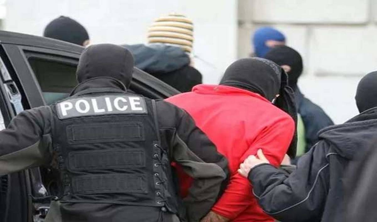 صفاقس :القبض على منحرف اختصاصه سلب الاشقاء الليبيين امام المصحّات