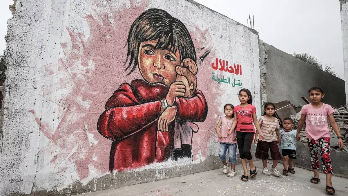 بنو صهيون يمنعون حتى التعليم عن الفلسطينيين