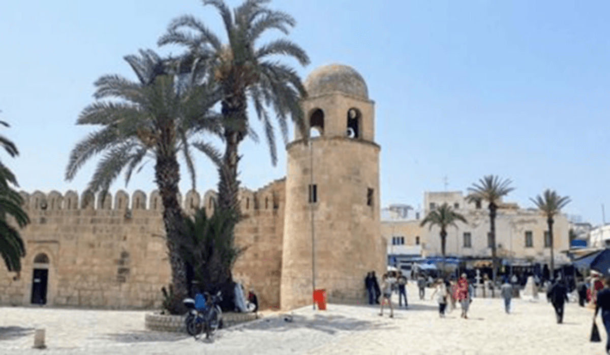 ولاية سوسة: متابعة مشاغل الأحياء السكينة بالجهة.