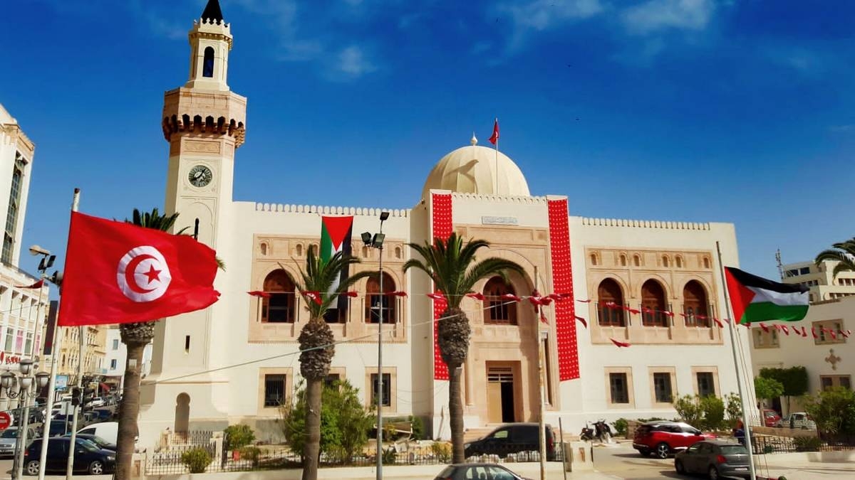 يومي 21 و 22 أفريل:بلدية صفاقس تنظم ملتقى دوليا تحت عنوان الانتقال متعدد الأبعاد.