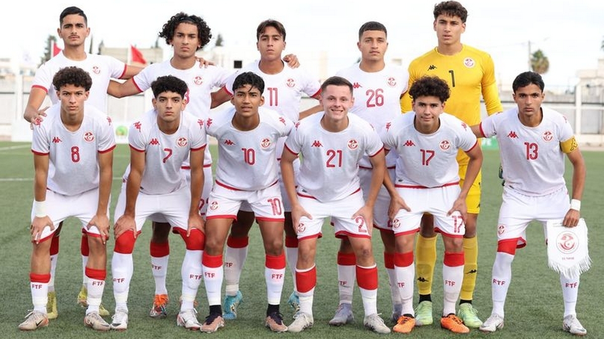 كأس إفريقيا للأواسط:المنتخب الوطني يواجه نظيره المغربي.