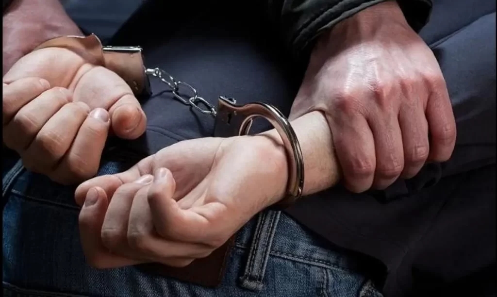 ‎حصري.. سطات : تنسيق أمني محكم يطيح بمجرم خطير ويمكن الأمن من حجز 8 سيارات مسروقة