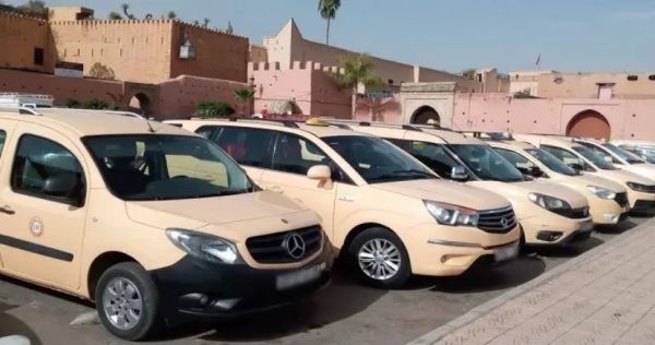 سائقو 'الطاكسيات الكبيرة' يستعدون للاحتجاج بمراكش