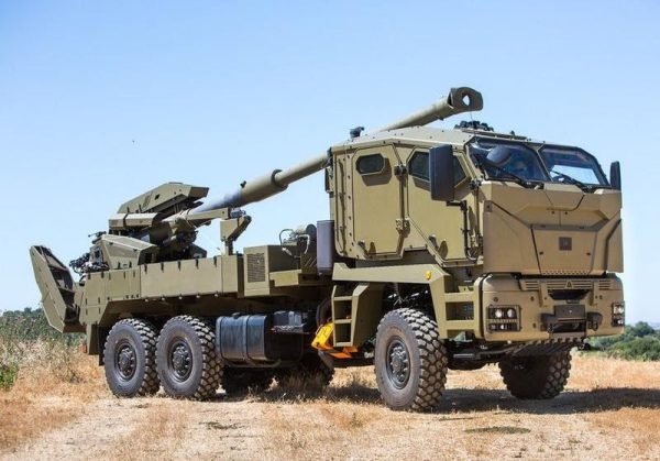 الجيش المغربي يشتري 36 قطعة مدفعية ذاتية الحركة من إسرائيل