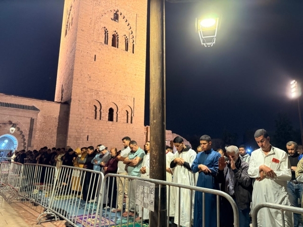 بالصور.. 37 ألف مصل يختمون القرٱن بمسجد الكتبية التاريخي خلف القارئ وديع شكير