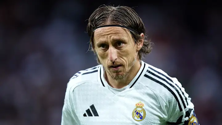 الكرواتي مودريتش ينضم إلى ملّاك سوانزي سيتي
