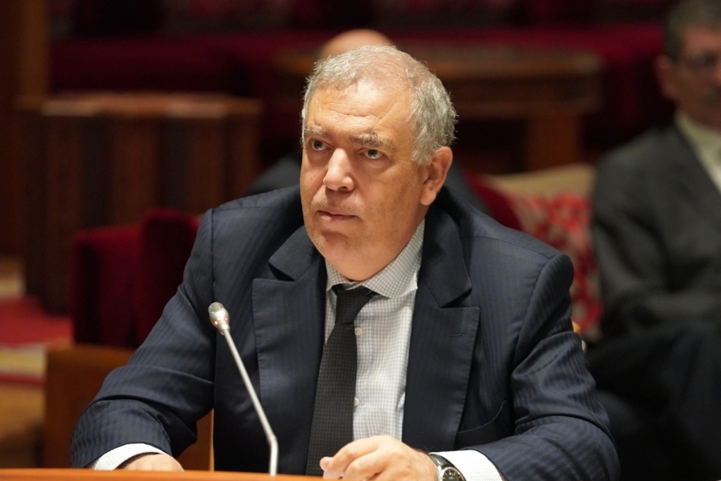 الداخلية تشرع في تنزيل التعديلات الجبائية الخاصة برسوم الأراضي