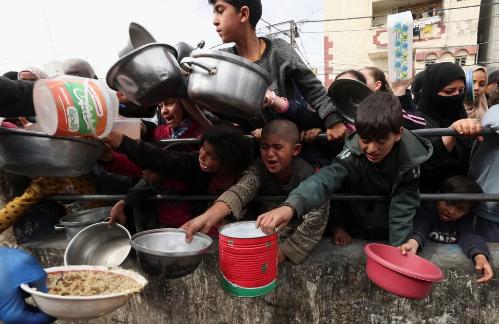 نصف مليون شخص يواجهون الموت جوعاً في غزة