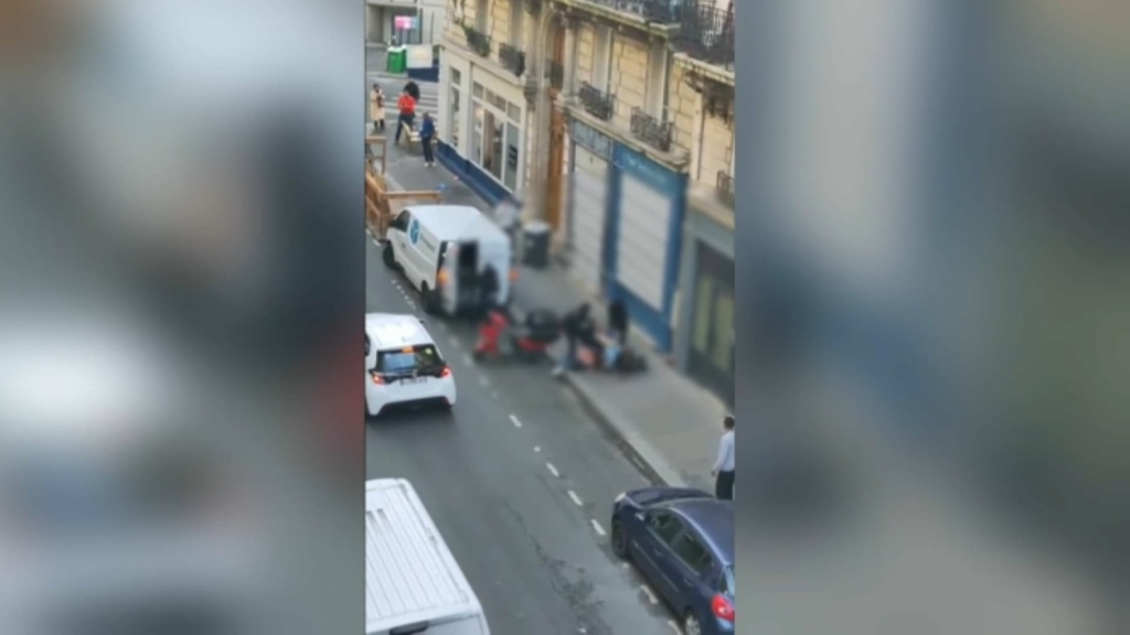 مغربي يُنقذ زوجين من جريمة اختطاف في باريس