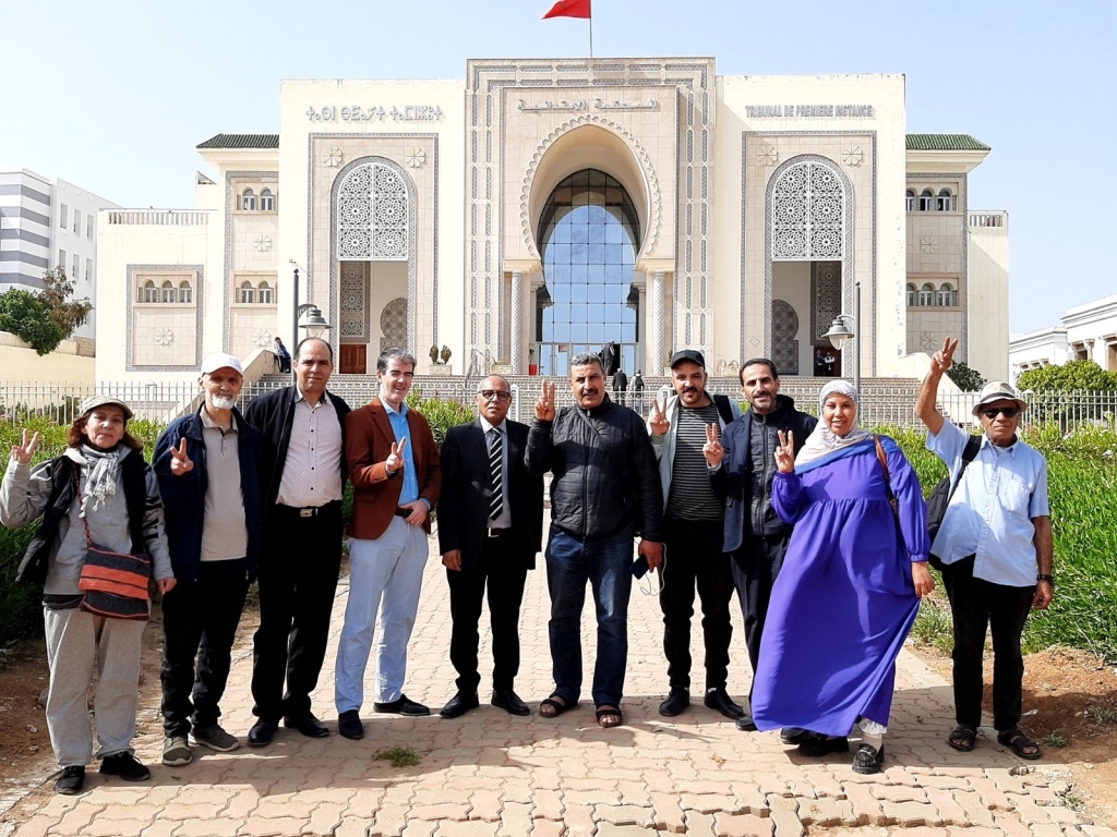 إدانة ناشط حقوقي بتازة تضامن مع عاملات يواجهن تداعيات طرد جماعي بمكناس