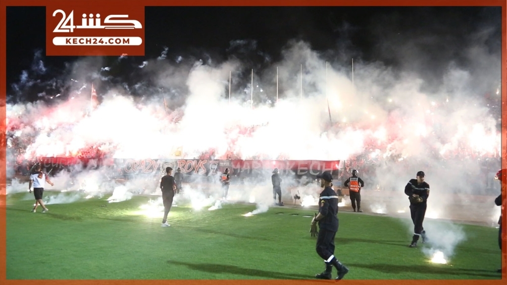رياضة فيديو بالڤيديو.. الجماهير تنقذ ماء وجه الكوكب باحتفاليات مبهرة بملعب الحارثي