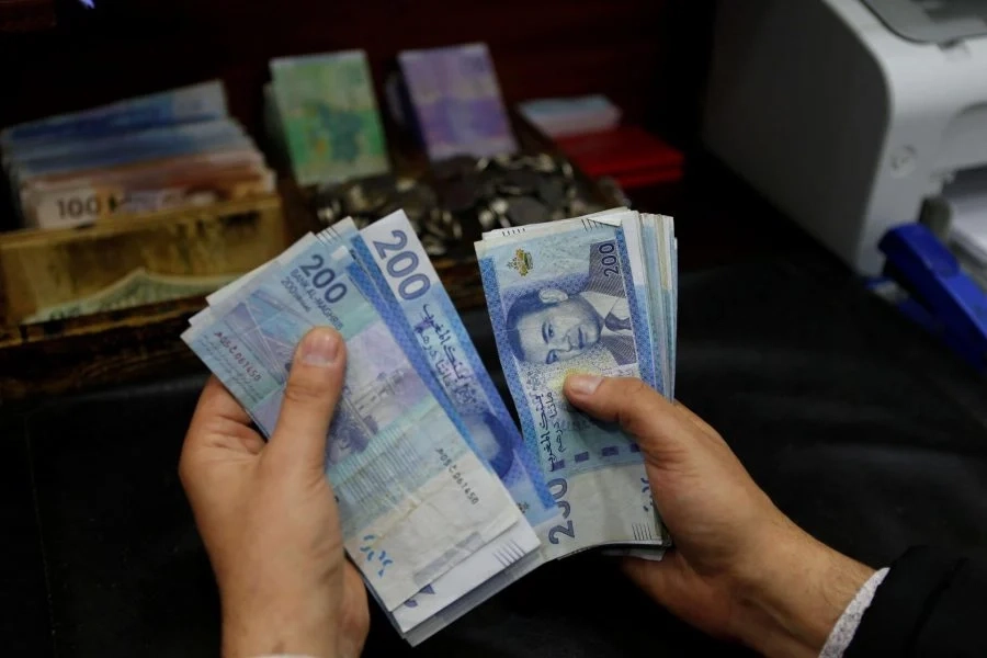 تزايد عجز السيولة البنكية في المغرب وسط توقعات بتدخلات نقدية موسعة