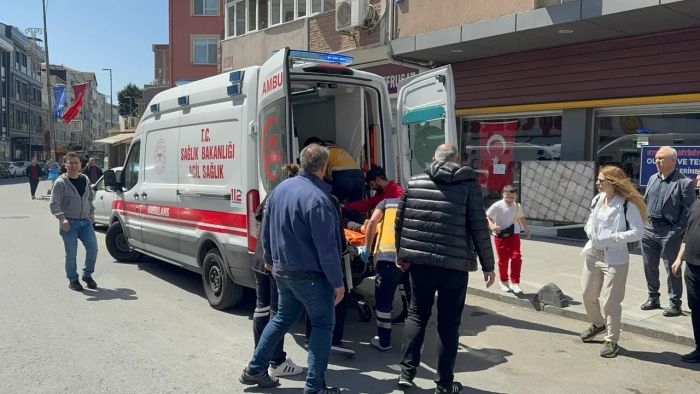 زلزال إسطنبول بقوة 6.2 درجة يتسبب بإصابة 151 شخصاً بسبب الهلع والقفز من المباني