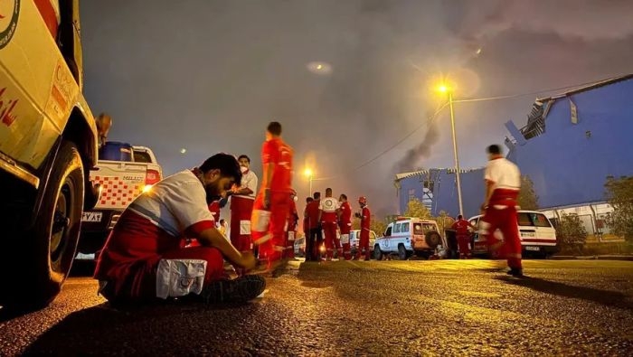 تقارير: انفجار ميناء رجائي بإيران يشبه حادثة مرفأ بيروت.. وتحذيرات من تلوث كيميائي