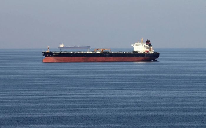 تقرير: مسؤولون بالبنتاغون يطالبون بالاستعداد لاحتمال إغلاق مضيق هرمز