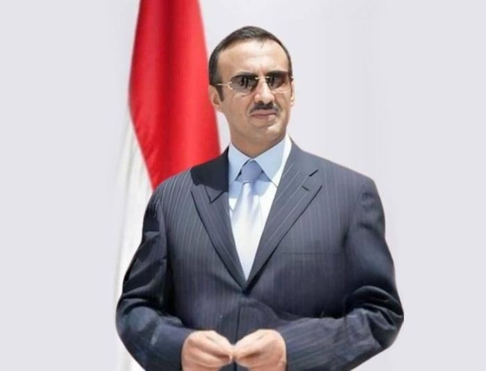 أحمد علي عبدالله صالح يبعث برقية عزاء ومواساة في وفاة رجل الأعمال أبوبكر عمر بازرعة