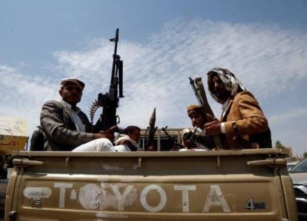 شبكة حقوقية: طقم حوثي يدهس معلماً في منطقة الحوبان بتعز
