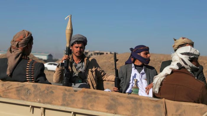 الجوف.. إصابة شخصين باشتباك مسلح في سوق الاثنين
