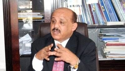 محافظ مركزي عدن: بدء استقبال طلبات الاستيراد ولن تدخل أي بضائع المنافذ الجمركية ما لم تلتزم بالضوابط