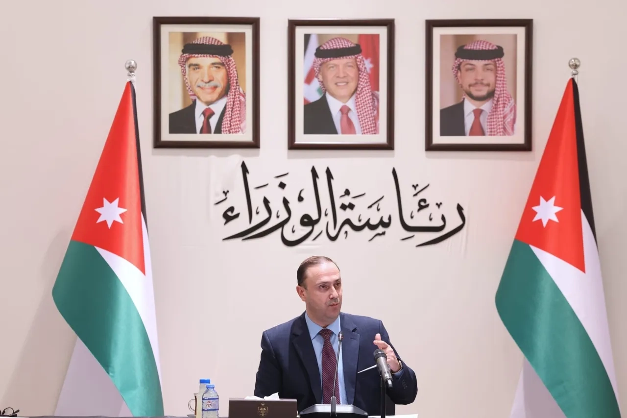 المومني: آذار هذا العام يجمع رمضان وصيام الفصح في تذكير بقيم الإيمان والتسامح