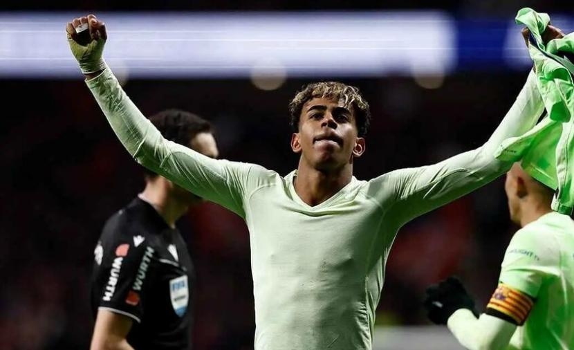 في عيد ميلاده الـ18.. برشلونة يقرر مكافأة لامين جمال على غرار "ميسي"