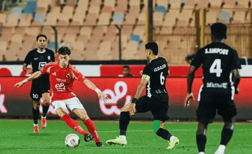 بالصور.. الأهلي يصعق البنك ويلامس لقب الدوري المصري