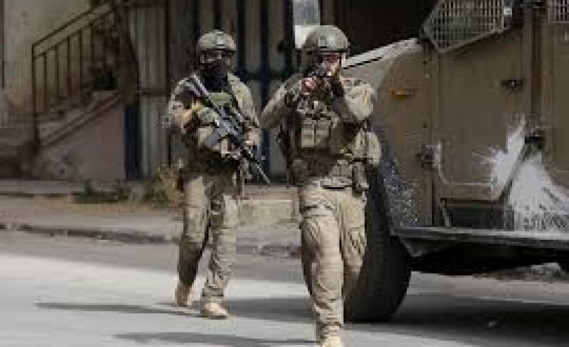 الاحتلال يطلق النار على مركبة في اللبن الشرقية بنابلس